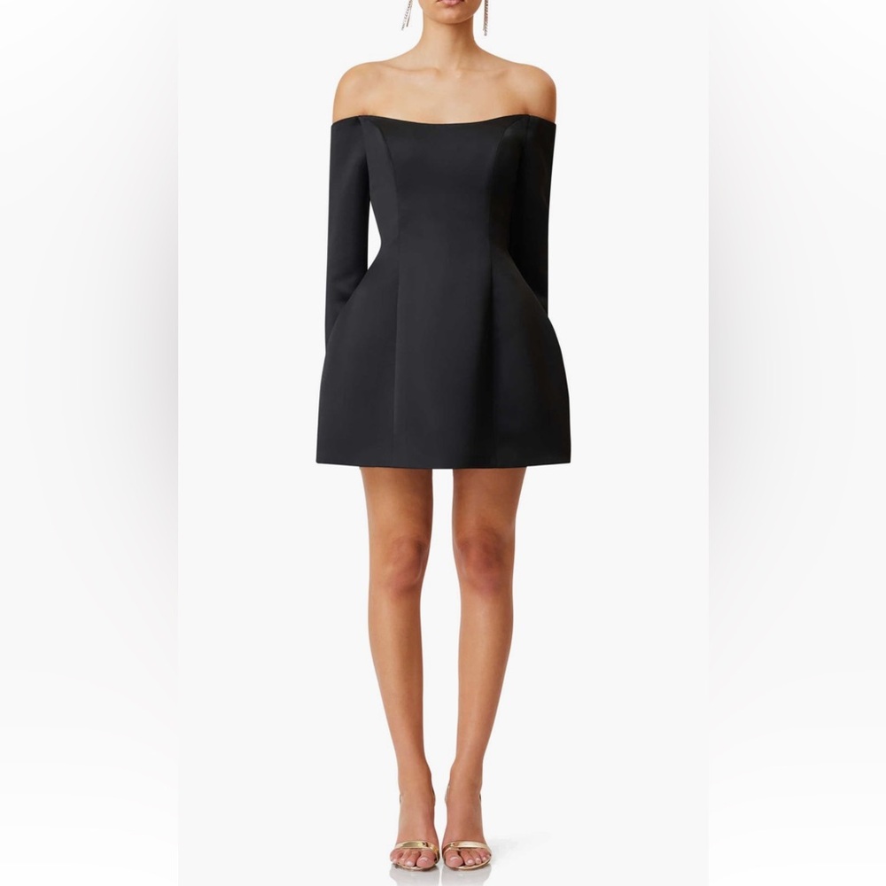 Elliatt Vida off the shoulder cocktail long sleeve mini dress